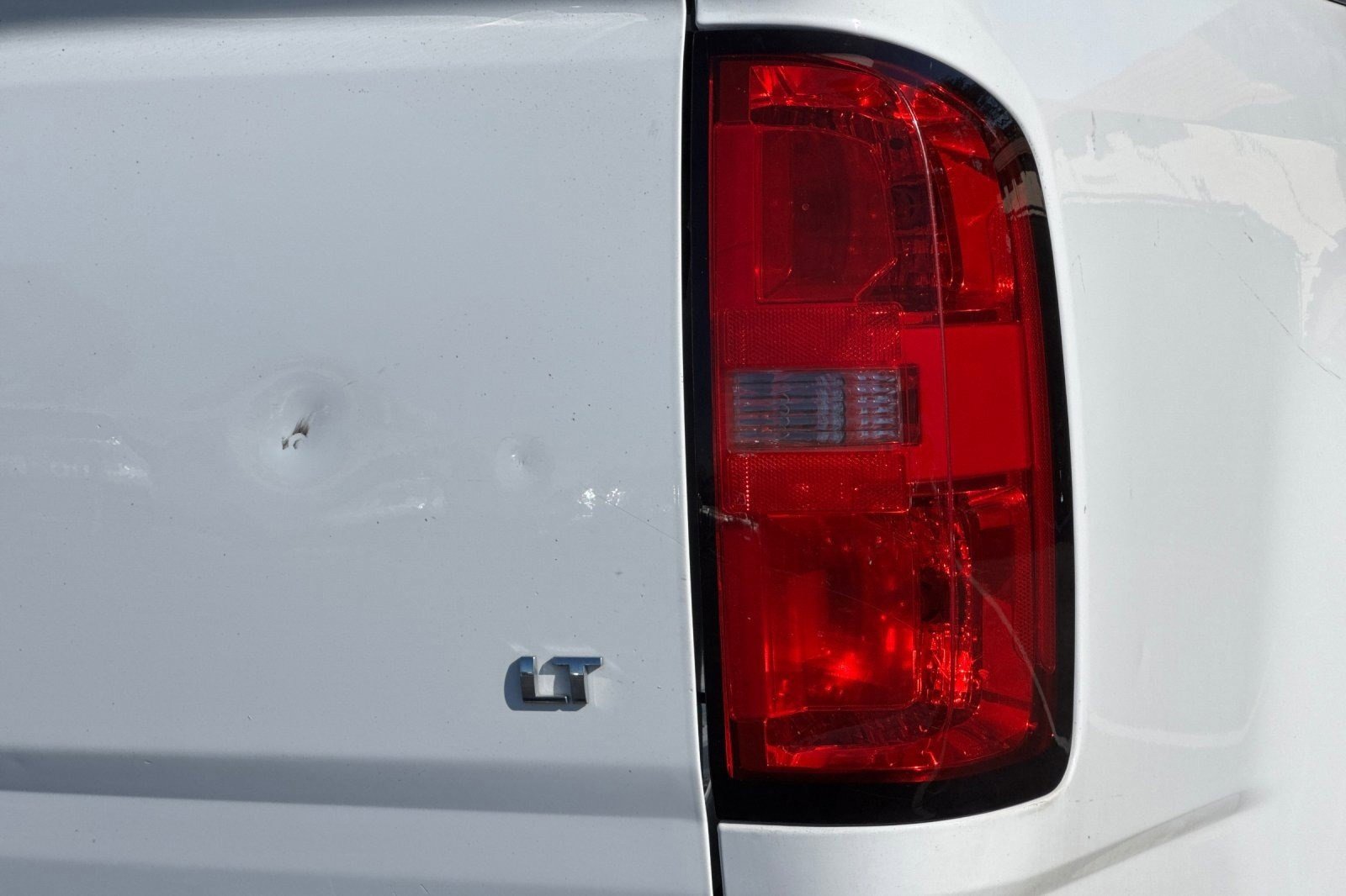 Used 2020 Chevrolet Colorado LT w/ Safety Package image 12