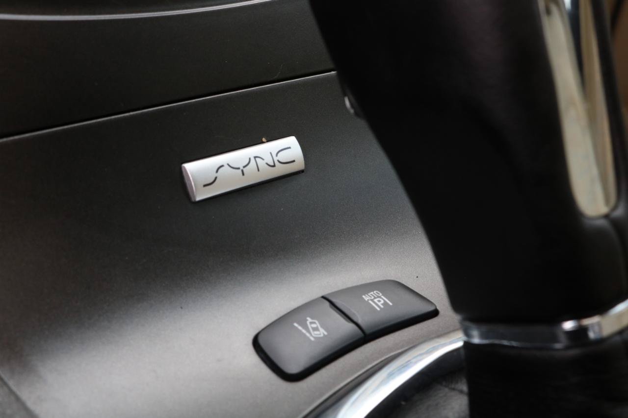 Used 2019 Lincoln MKT AWD image 32