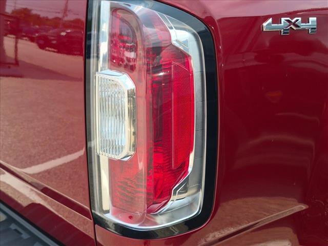 Used 2021 GMC Canyon Elevation w/ Trailering Package AWD/4WD image 12