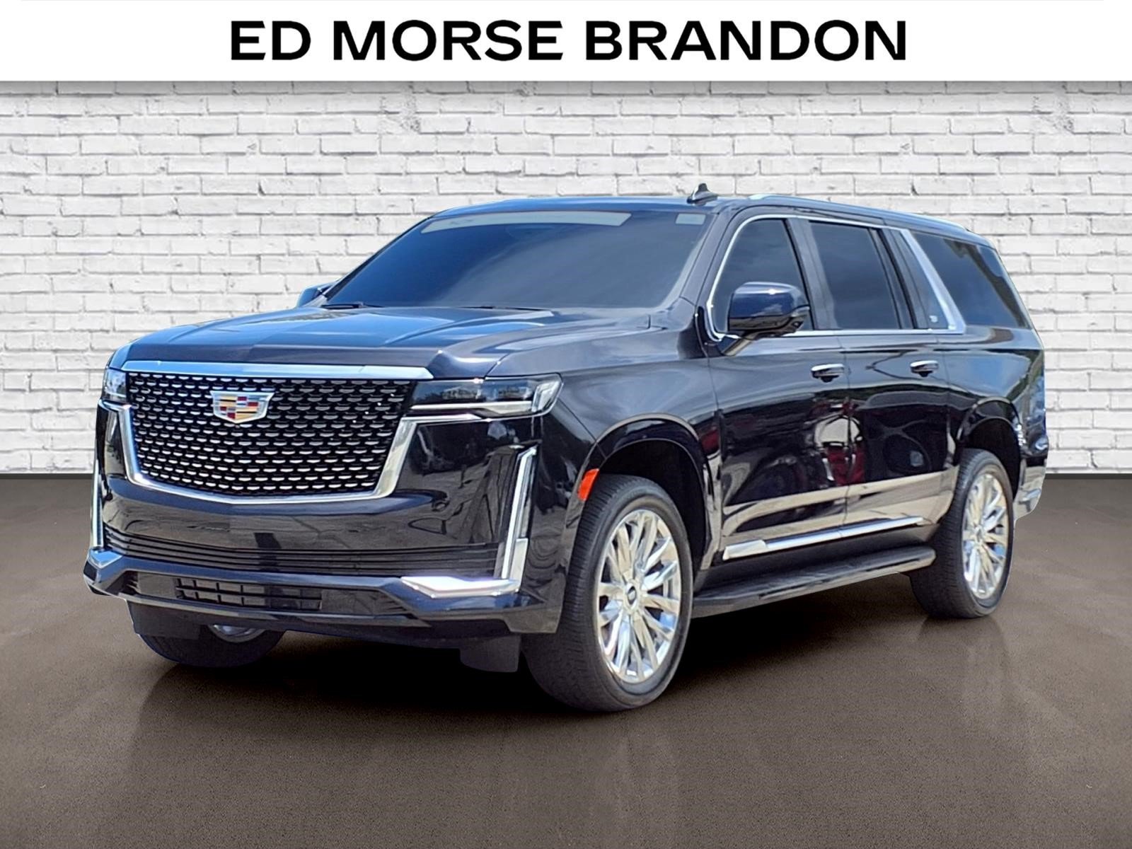 Certified 2024 Cadillac Escalade ESV Premium Luxury RWD image 1