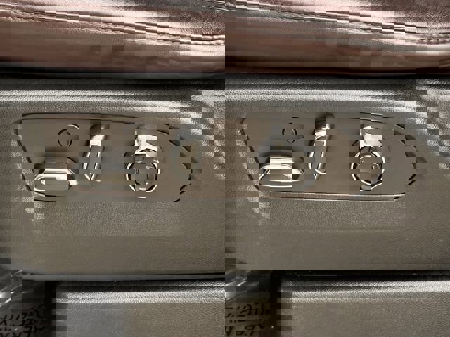 Used 2022 Cadillac Escalade ESV Sport Platinum w/ LPO, ONYX Package image 27