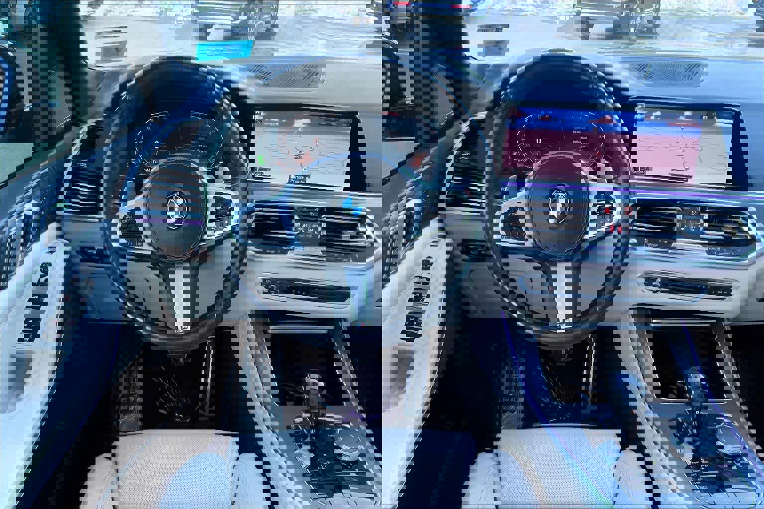 Used 2019 BMW X5 xDrive50i w/ M Sport Package image 6