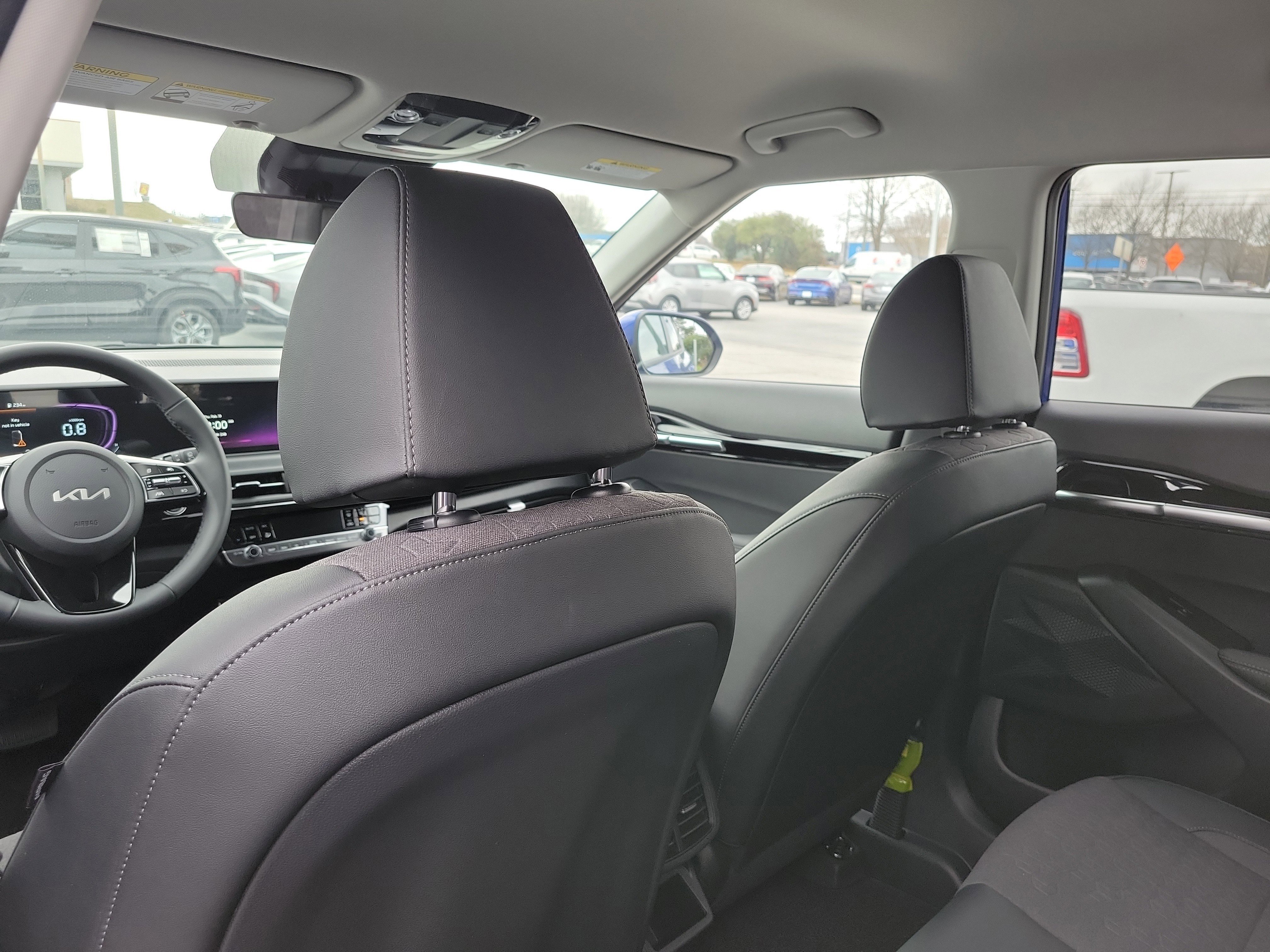 New 2026 Kia Seltos S FWD image 12