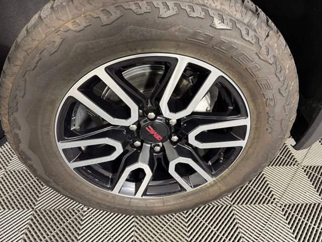 Used 2026 GMC Sierra 1500 AT4 w/ AT4 Premium Package AWD/4WD image 24