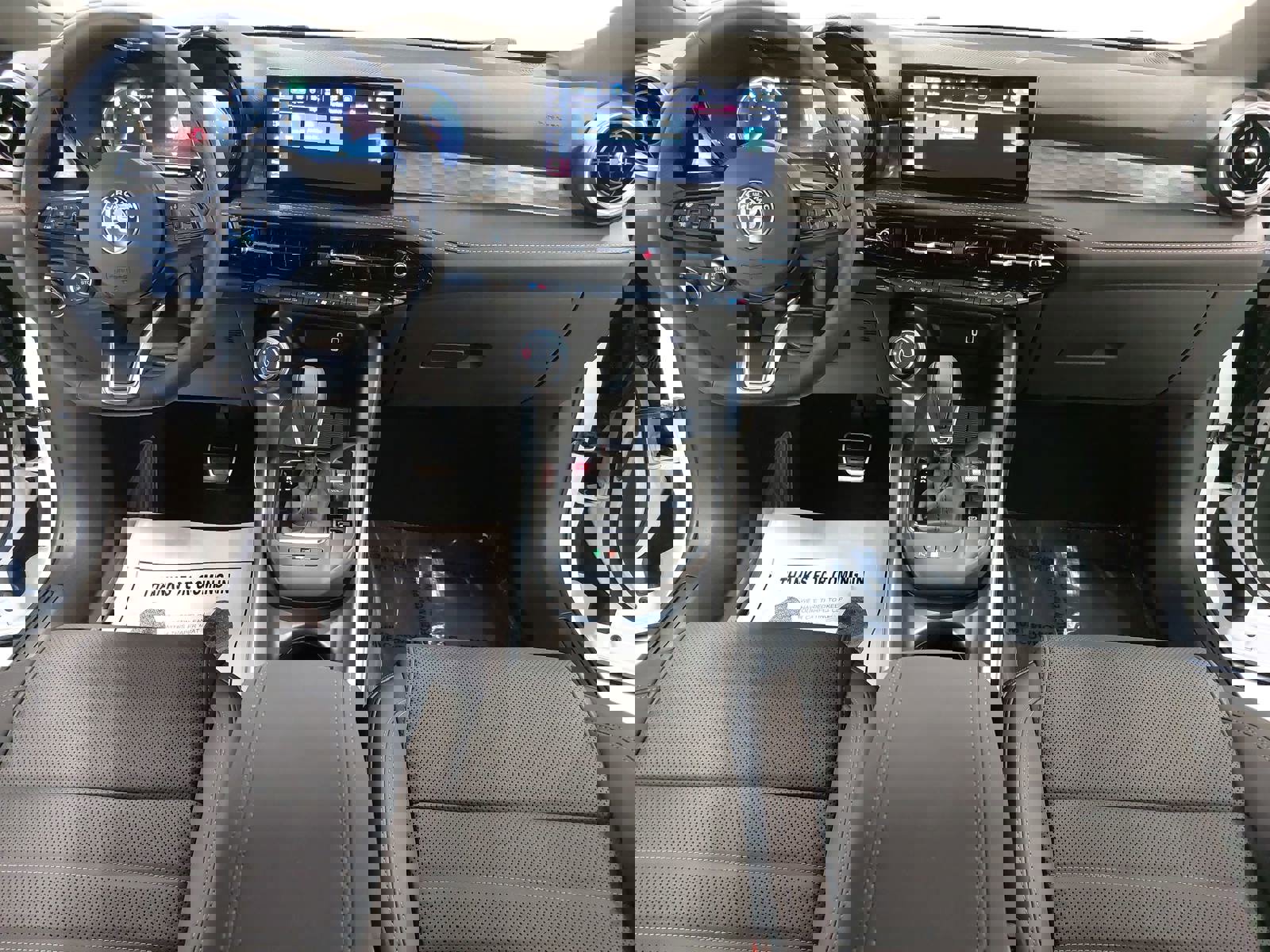 New 2025 Alfa Romeo Tonale w/ Premium Package image 9