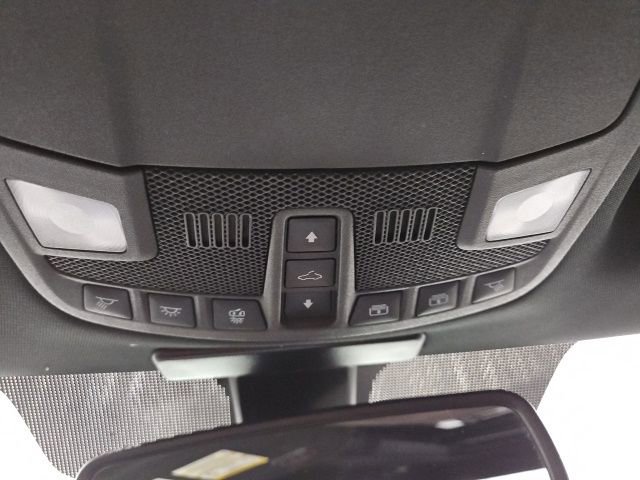 Used 2016 Ford F150 Lariat w/ Equipment Group 502A Luxury image 33