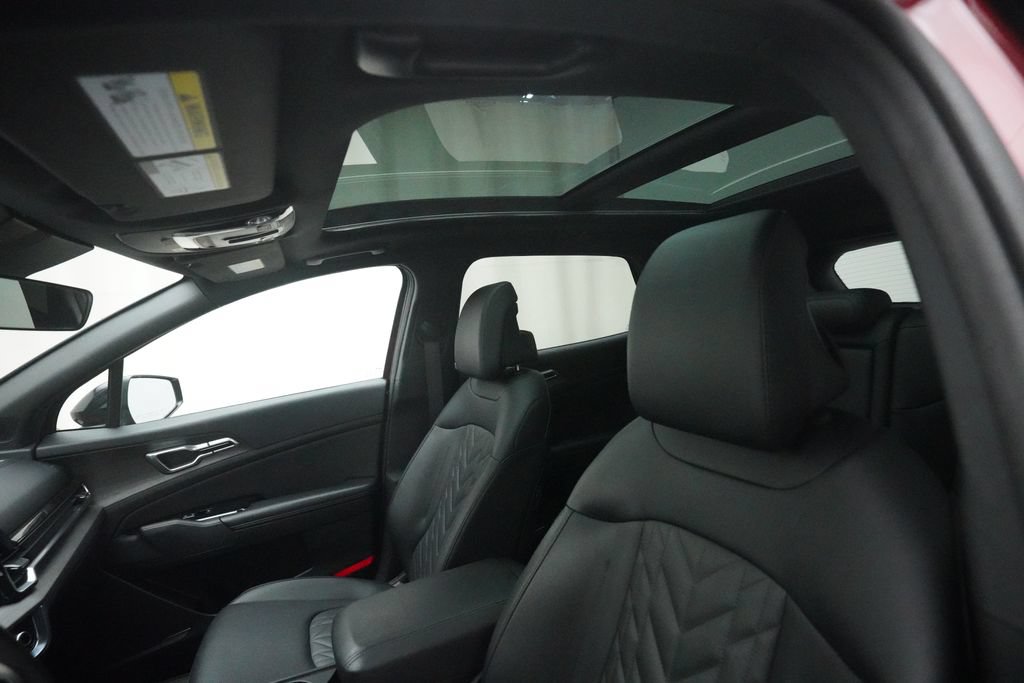 Used 2023 Kia Sportage X-Line w/ X-Line Premium Package AWD/4WD image 32