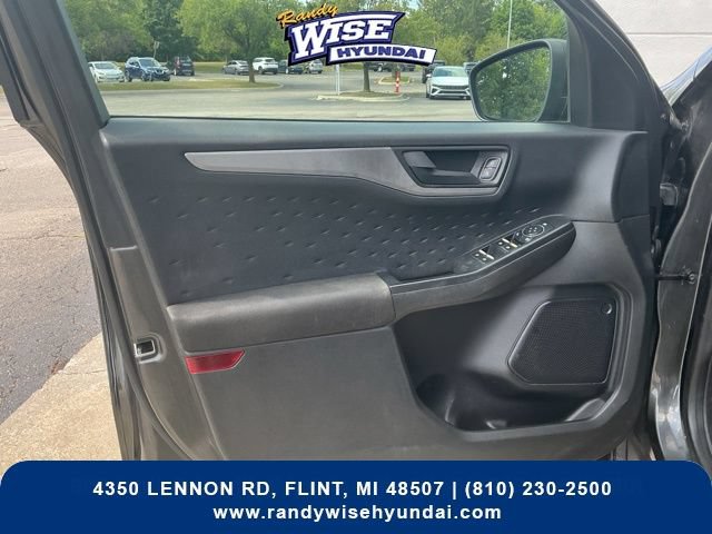 Used 2020 Ford Escape S AWD/4WD image 15