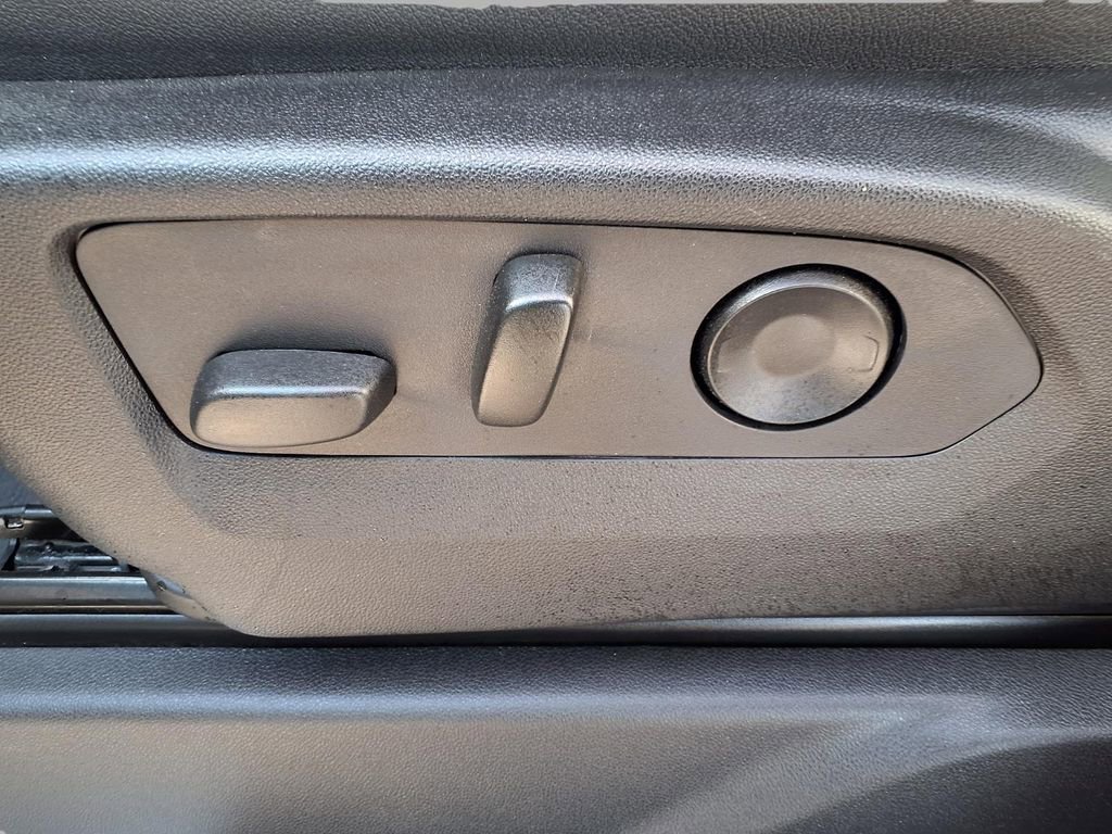 Used 2024 Chevrolet Silverado 1500 High Country w/ Z71 Off-Road Package image 24