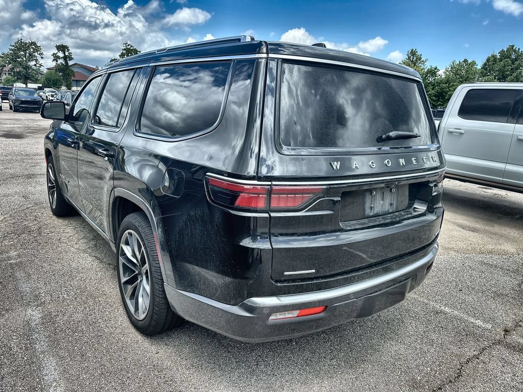 Used 2022 Jeep Wagoneer Series III w/ Premium Group I AWD/4WD image 5