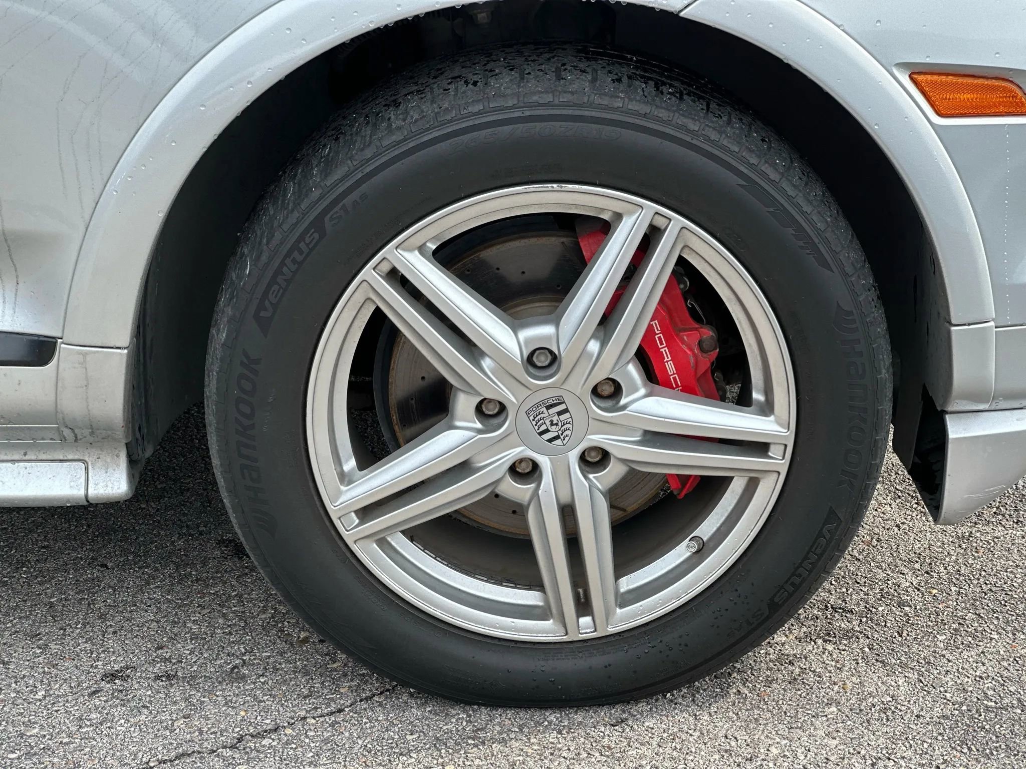 Used 2008 Porsche Cayenne GTS image 24