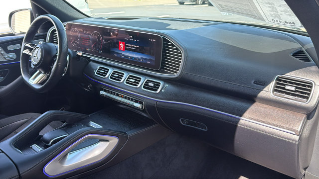 Certified 2024 Mercedes-Benz GLE 53 AMG 4MATIC image 11