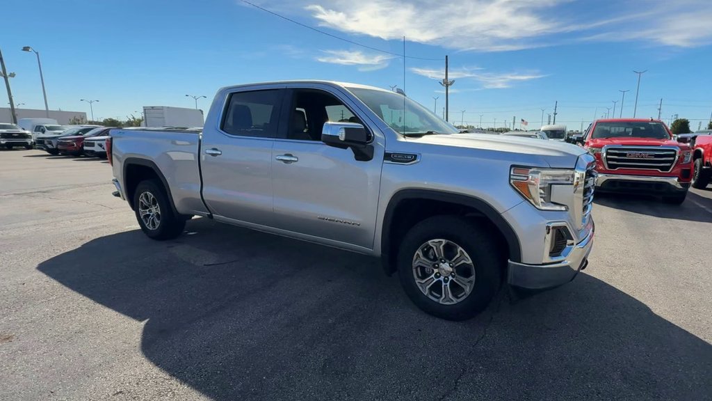 Used 2022 GMC Sierra 1500 SLT w/ X31 Off-Road Package AWD/4WD image 2