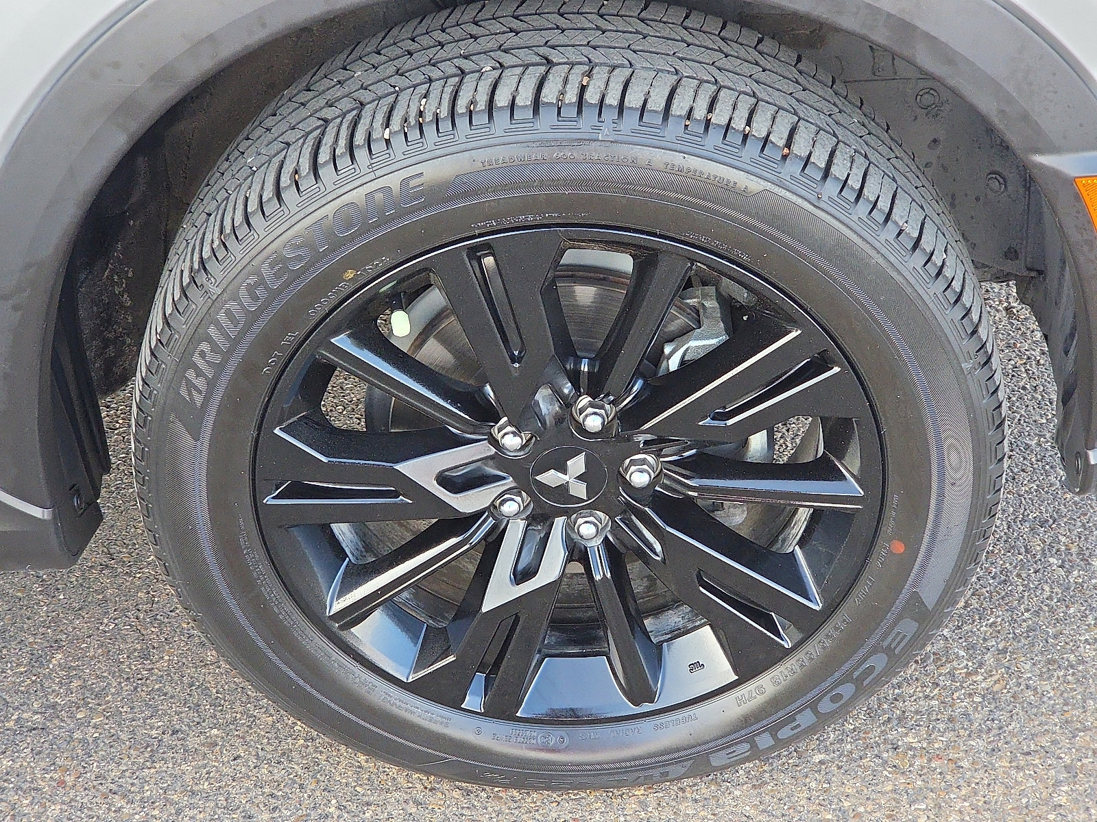 Used 2024 Mitsubishi Eclipse Cross LE AWD/4WD image 6