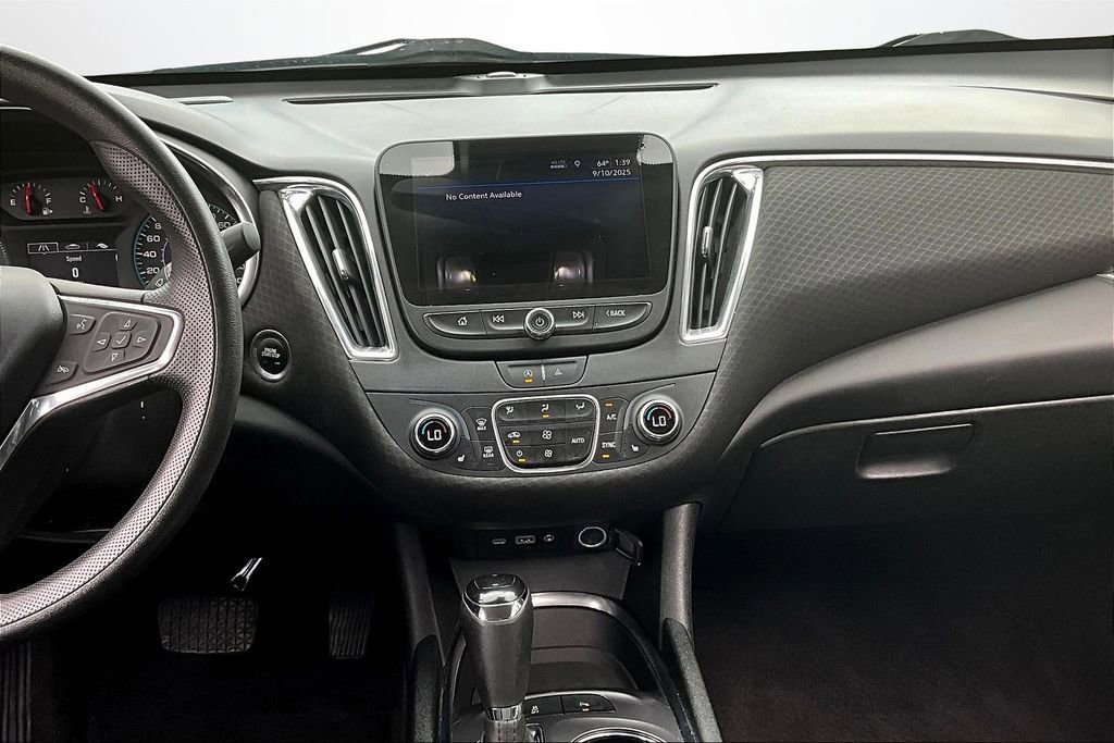 Used 2020 Chevrolet Malibu LT w/ Fleet LT Safety Plus Package image 9