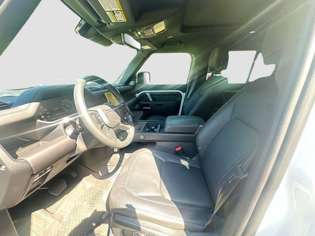 Used 2024 Land Rover Defender 130 Outbound AWD/4WD image 22