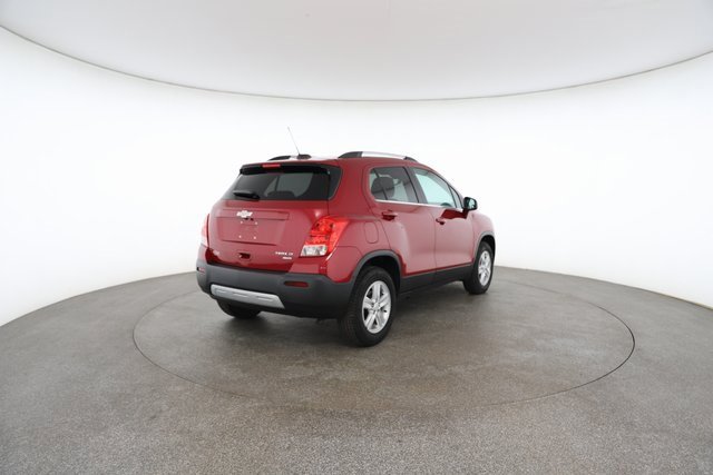 Used 2015 Chevrolet Trax LT w/ LT Sun and Sound Package image 17