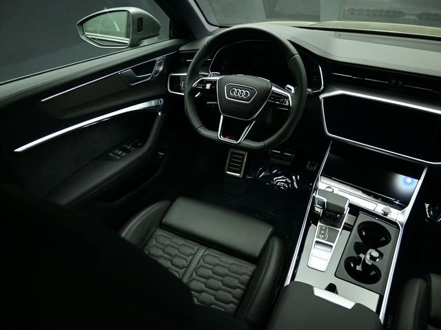 Used 2026 Audi RS 6 performance image 47
