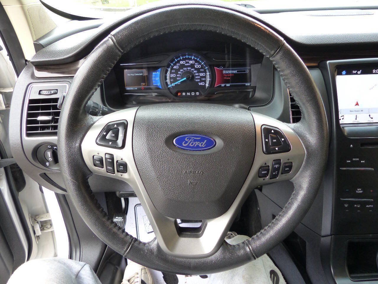 Used 2019 Ford Flex SEL w/ Equipment Group 202A AWD/4WD image 31
