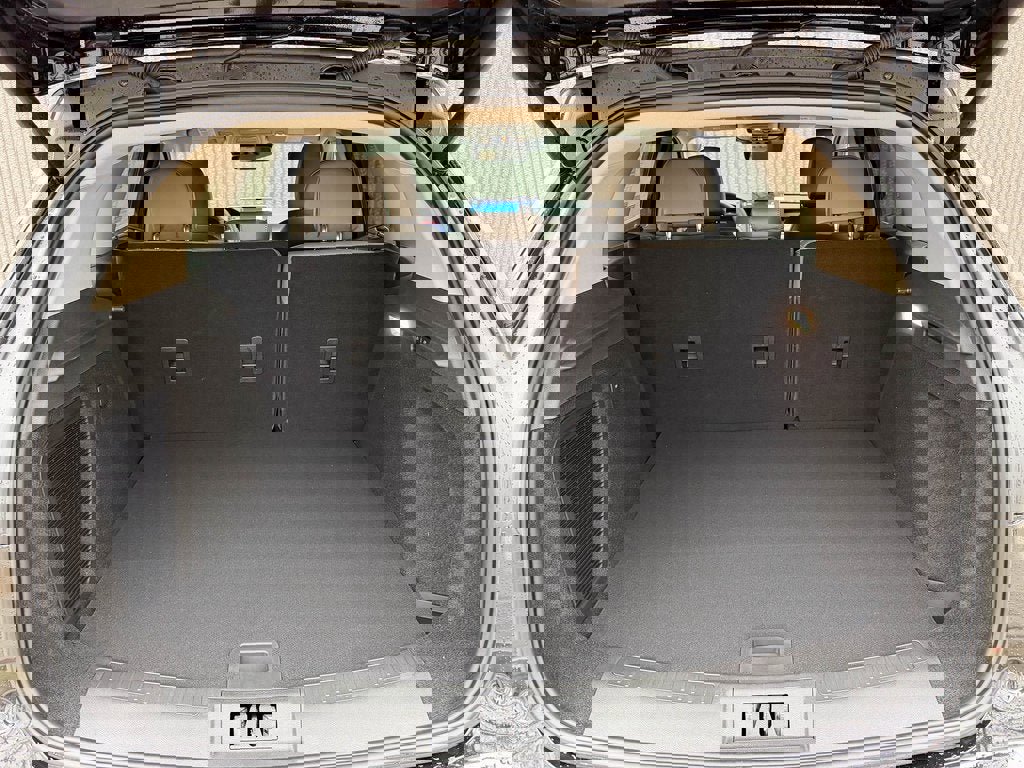 New 2026 Lincoln Corsair Premiere image 17