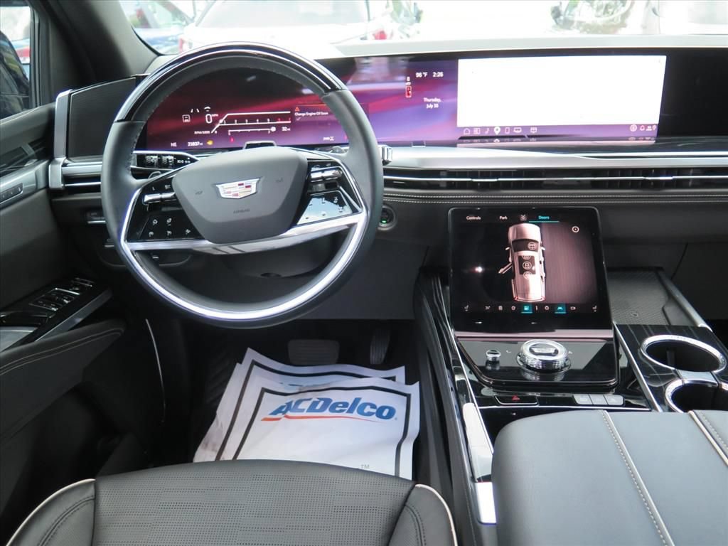 Certified 2025 Cadillac Escalade Sport w/ Touring Package AWD/4WD image 22