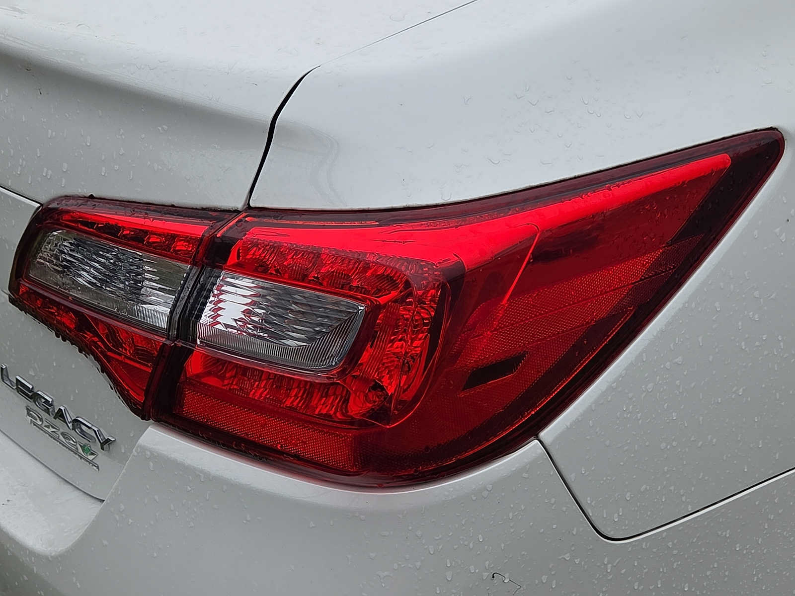 Used 2015 Subaru Legacy 2.5i Premium AWD/4WD image 8