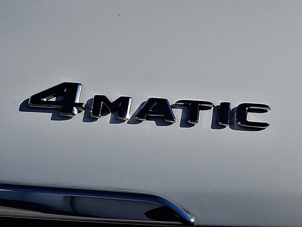 Used 2021 Mercedes-Benz GLC 300 4MATIC w/ Exterior Lighting Package image 32