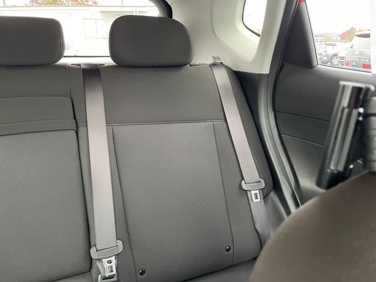 Used 2025 Hyundai Kona SEL image 31