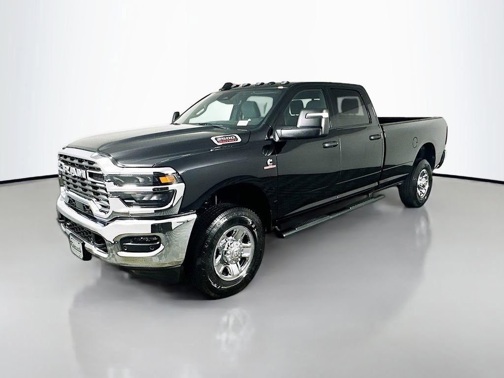 New 2026 RAM 2500 Tradesman AWD/4WD image 3