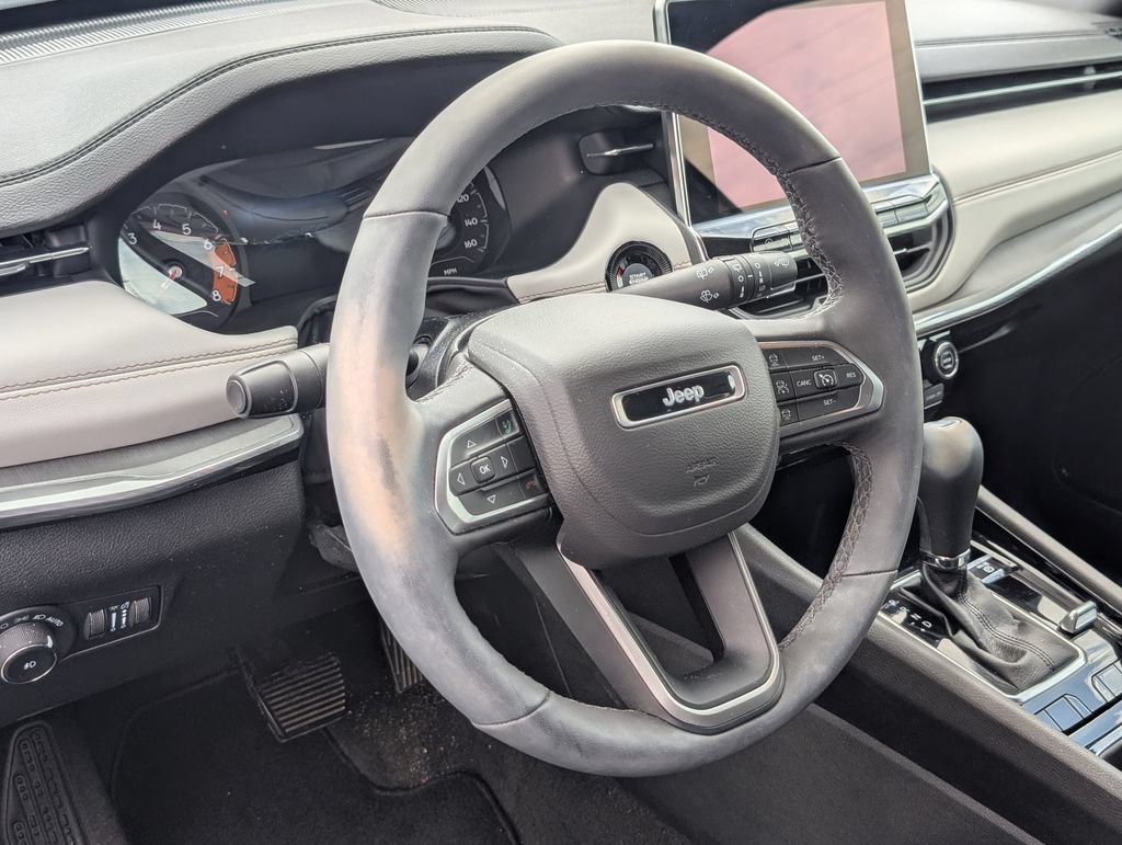 Used 2023 Jeep Compass Limited AWD/4WD image 15