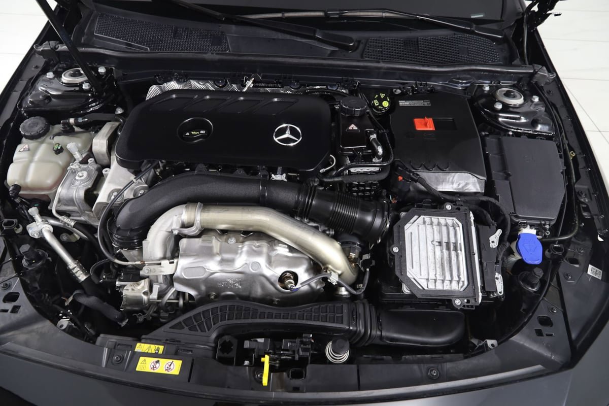Used 2025 Mercedes-Benz CLA 250 4MATIC image 67
