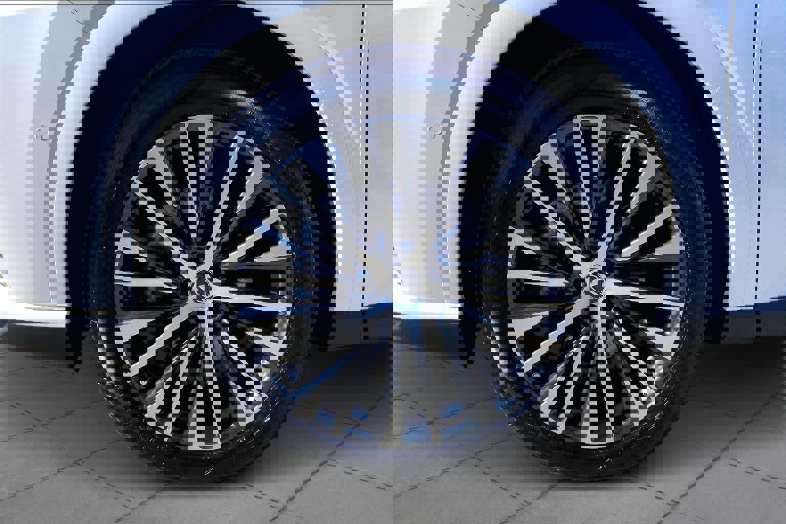 Used 2025 Lexus RX 350 Premium Plus w/ Convenience Package image 11