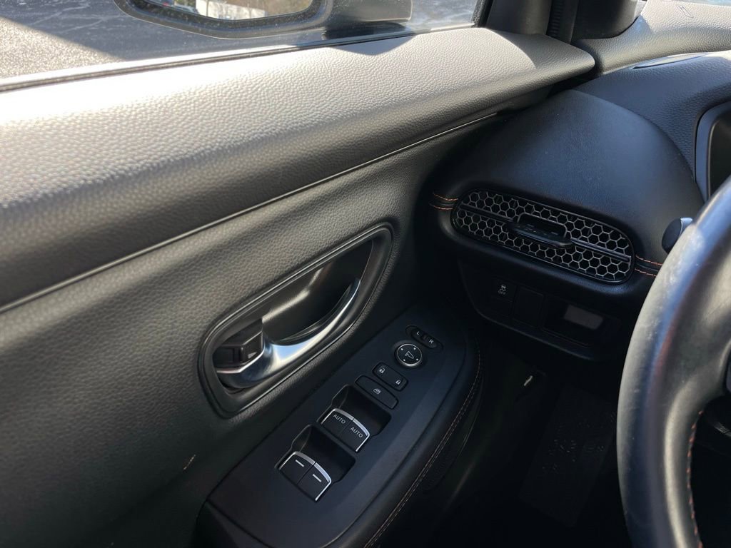Certified 2024 Honda HR-V Sport image 22