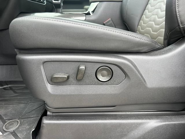 Used 2026 Chevrolet Silverado 1500 ZR2 AWD/4WD image 16