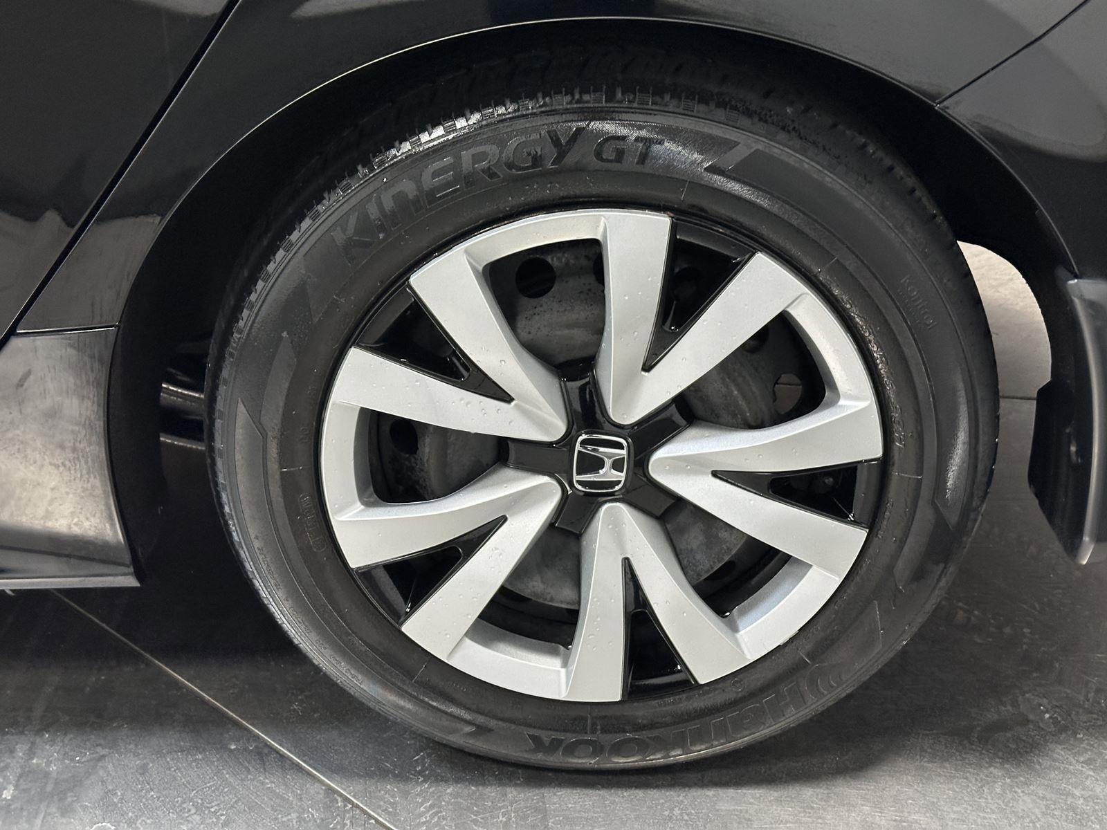 Used 2023 Honda Civic LX image 19