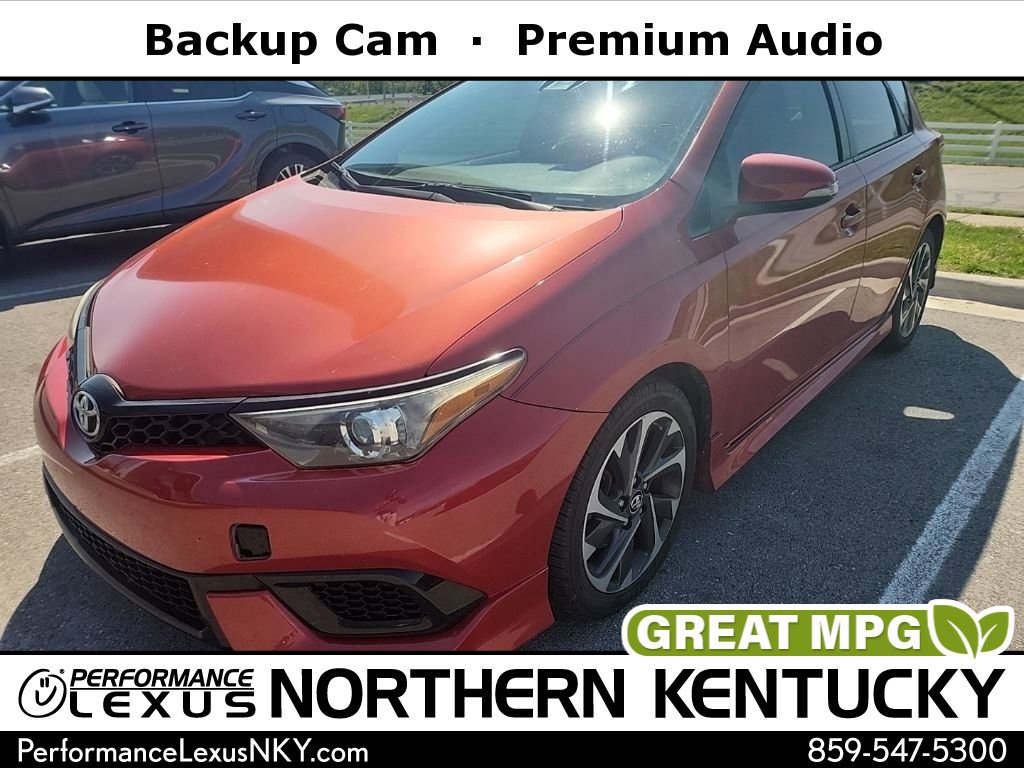 Used 2017 Toyota Corolla iM FWD image 1