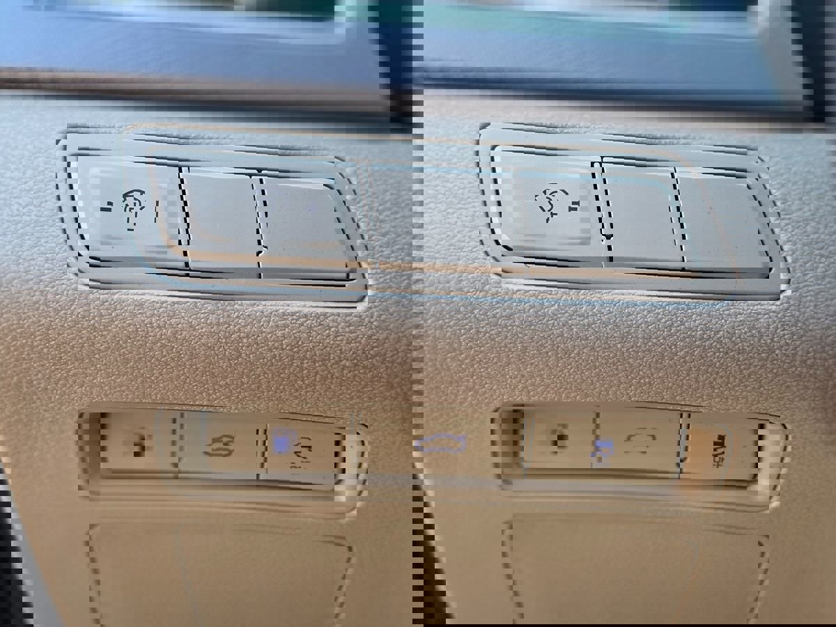 Used 2016 Hyundai Sonata SE image 45