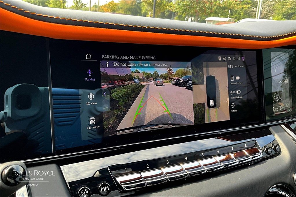 Certified 2025 Rolls-Royce Cullinan Black Badge image 18