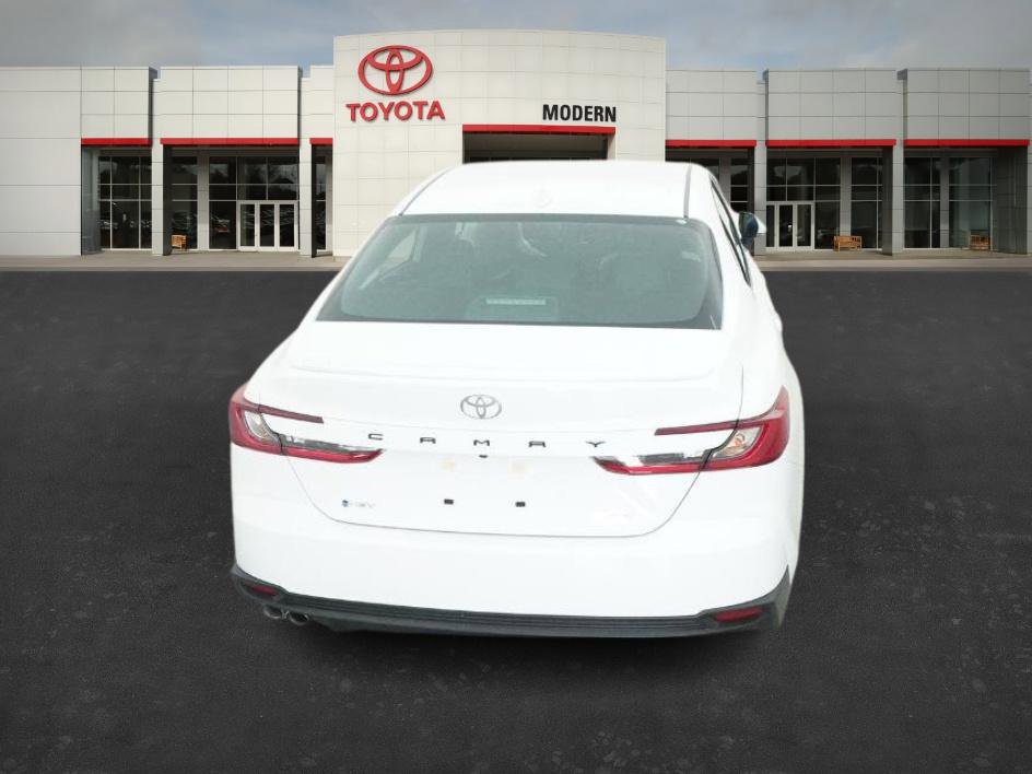 New 2026 Toyota Camry SE FWD image 17