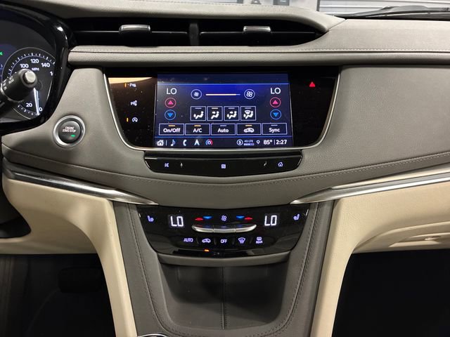 Used 2021 Cadillac XT5 Premium Luxury FWD image 19