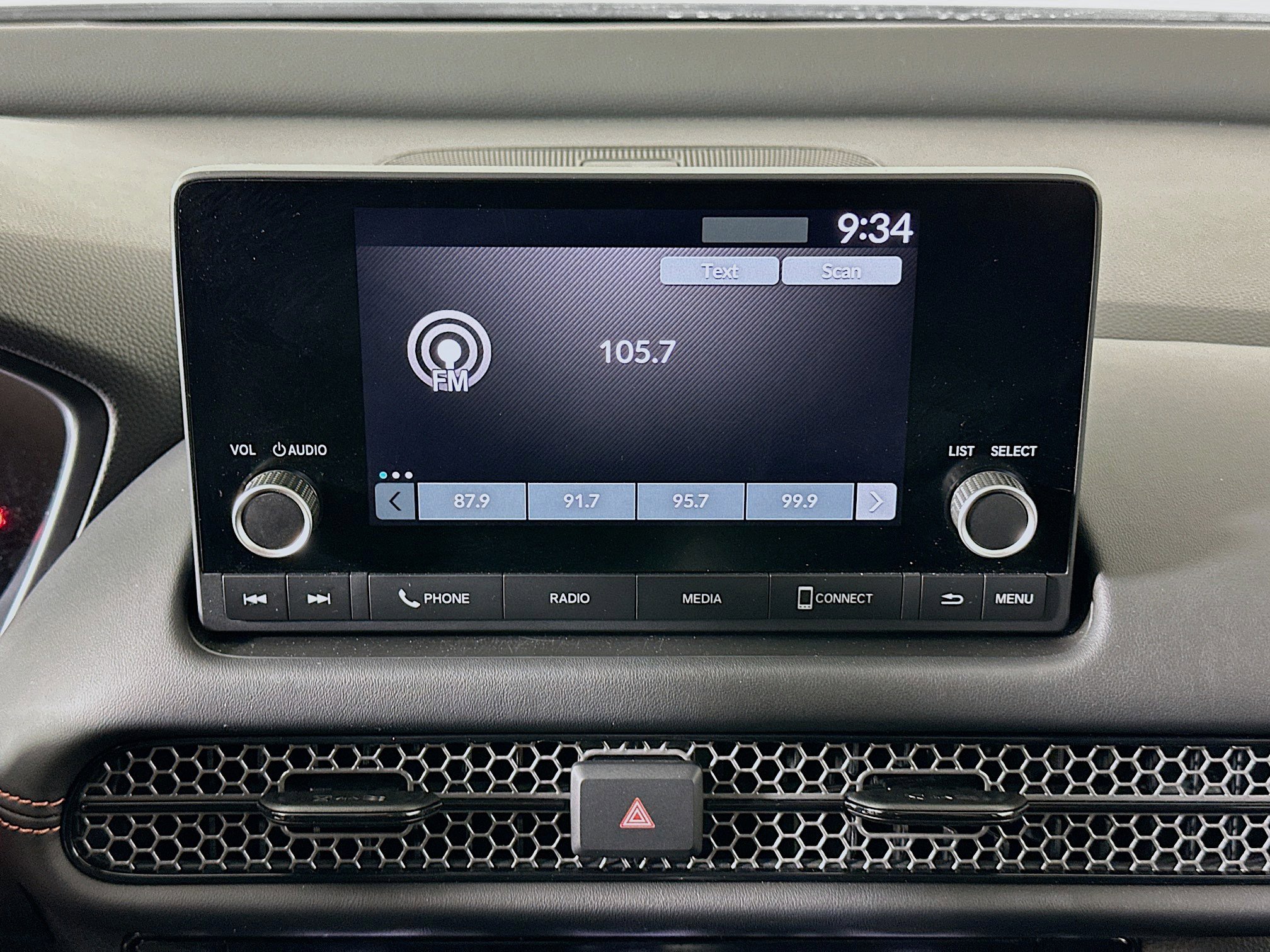 Used 2025 Honda HR-V Sport image 21