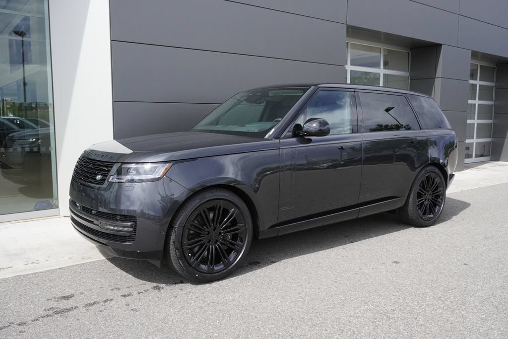 New 2026 Land Rover Range Rover Long Wheelbase Autobiography AWD/4WD image 3