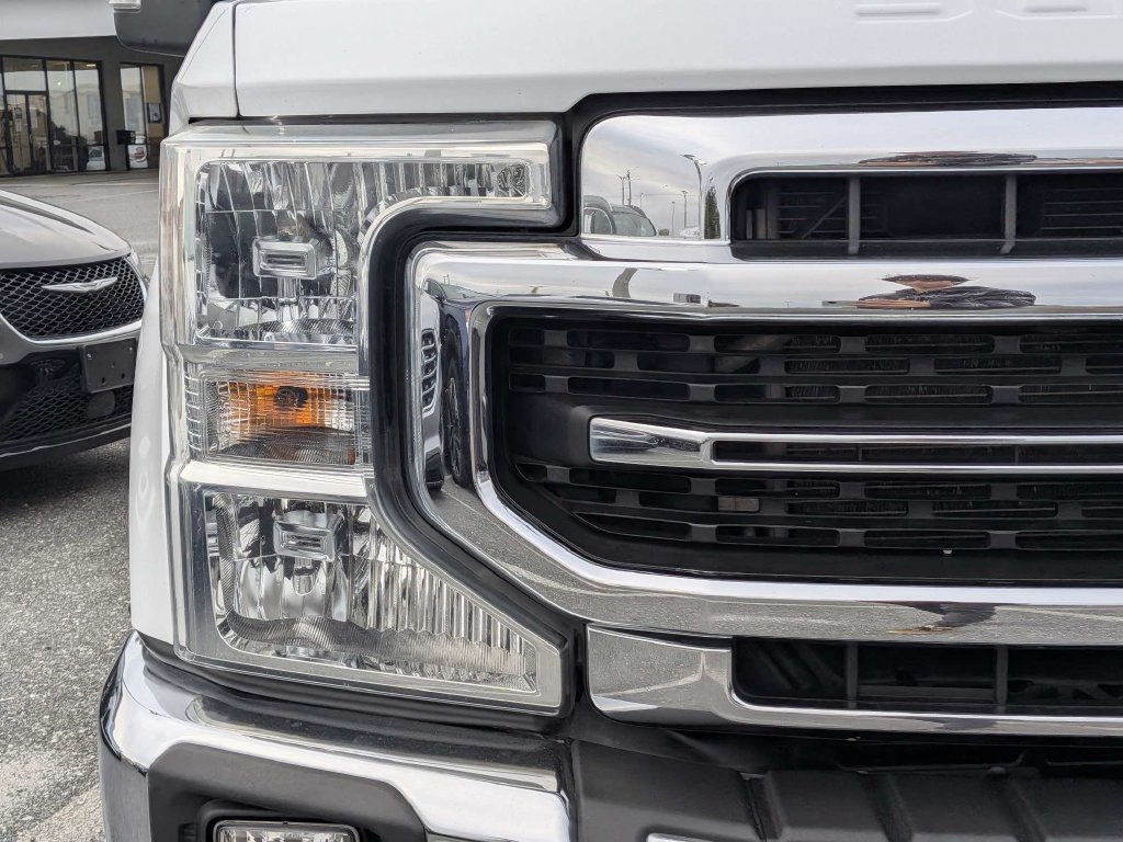 Used 2022 Ford F250 Lariat w/ Lariat Value Package AWD/4WD image 9