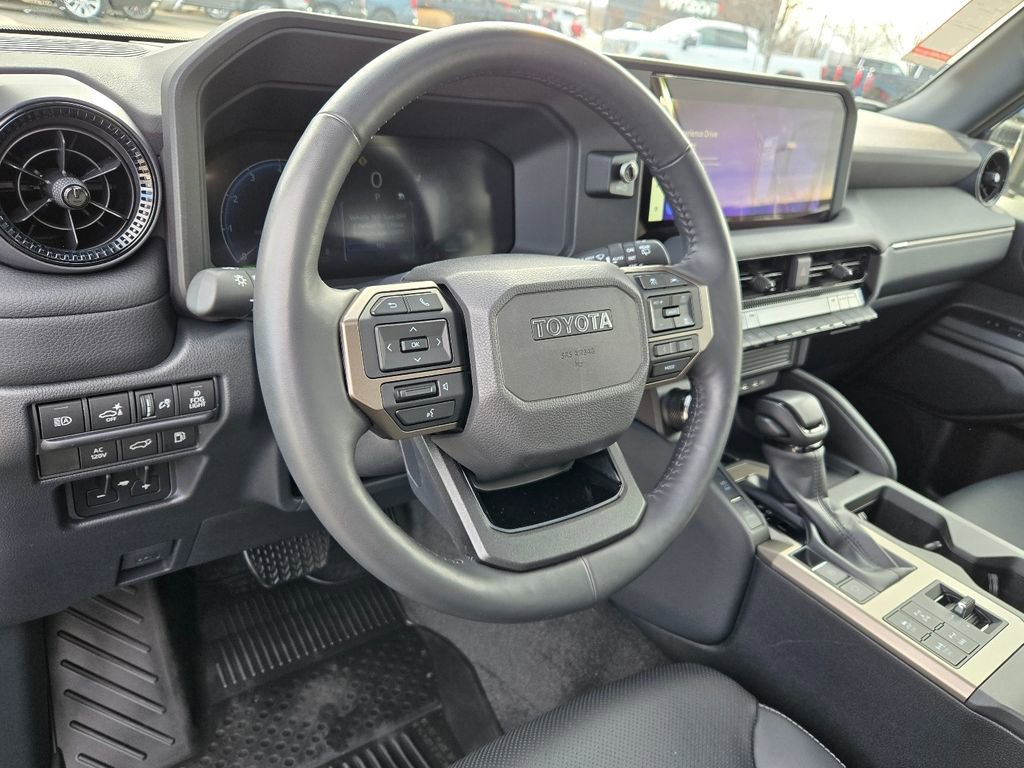 Used 2024 Toyota Land Cruiser image 19