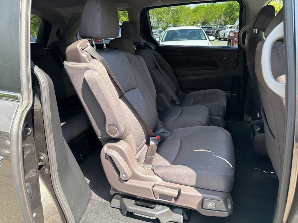 Used 2019 Honda Odyssey EX image 11