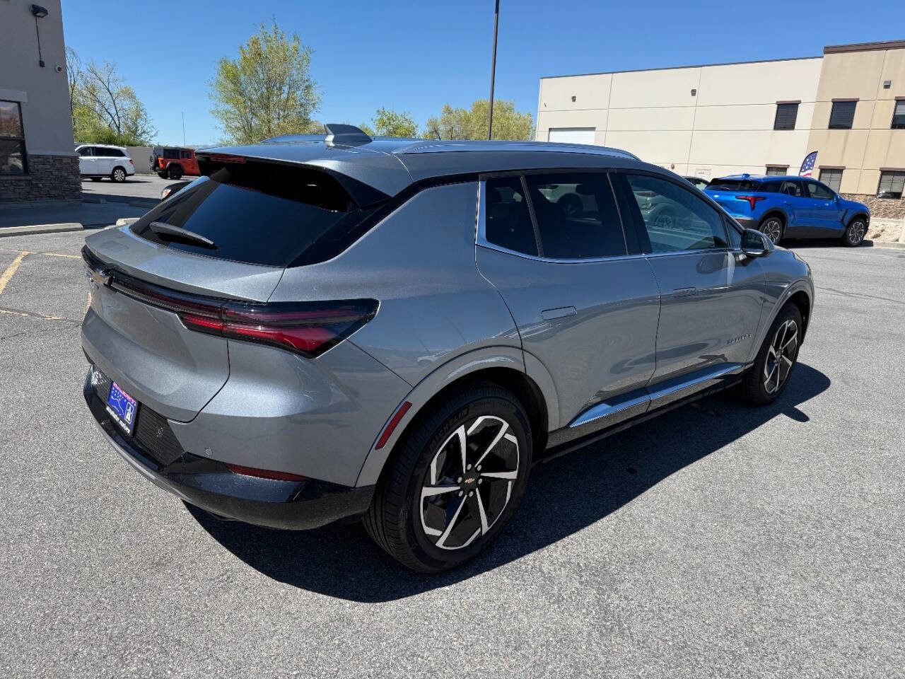 Used 2025 Chevrolet Equinox EV LT AWD/4WD image 8