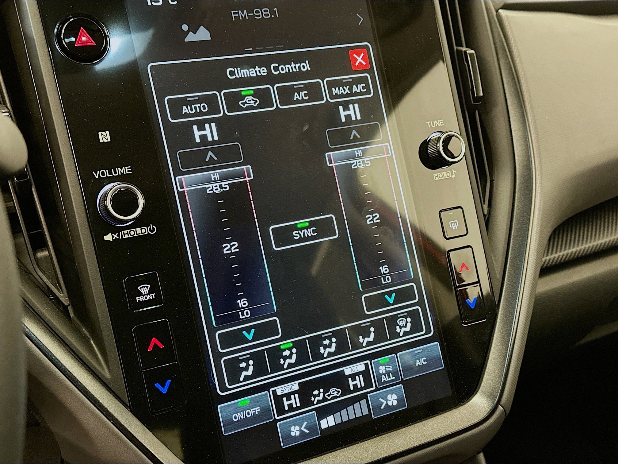 Used 2024 Subaru Crosstrek 2.5i Limited w/ Crosstrek Mirror Package image 23