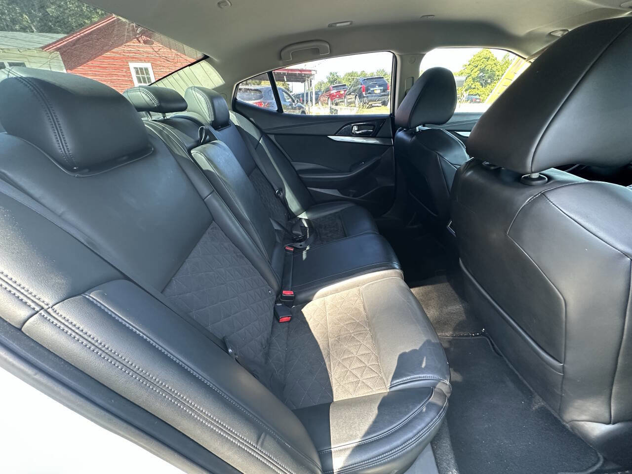 Used 2016 Nissan Maxima SR FWD image 14