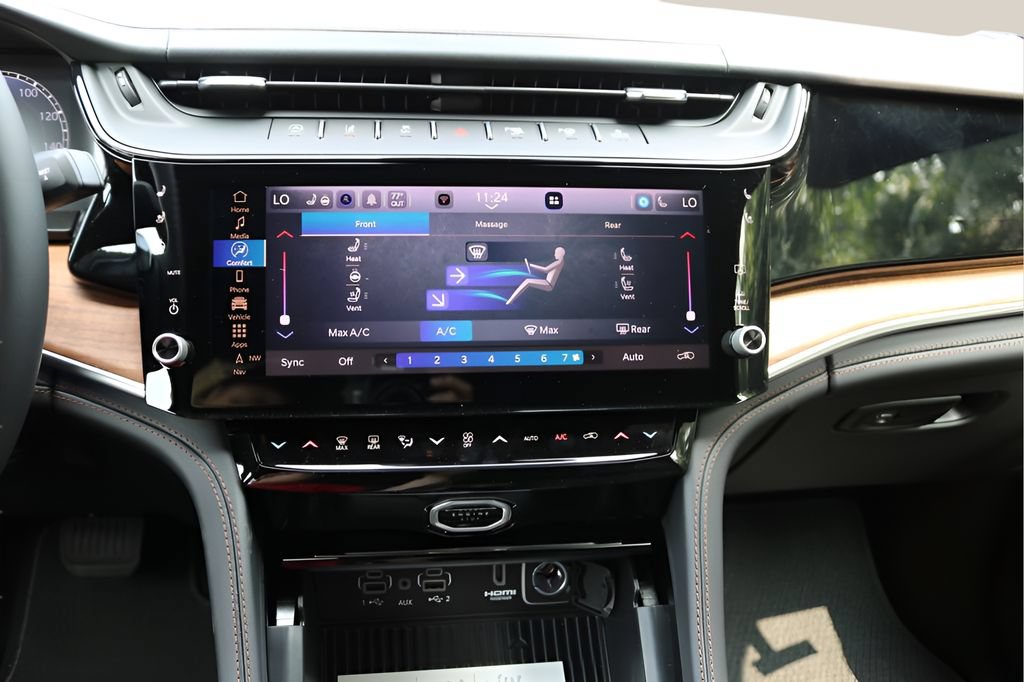 New 2026 Jeep Grand Cherokee Summit AWD/4WD image 23