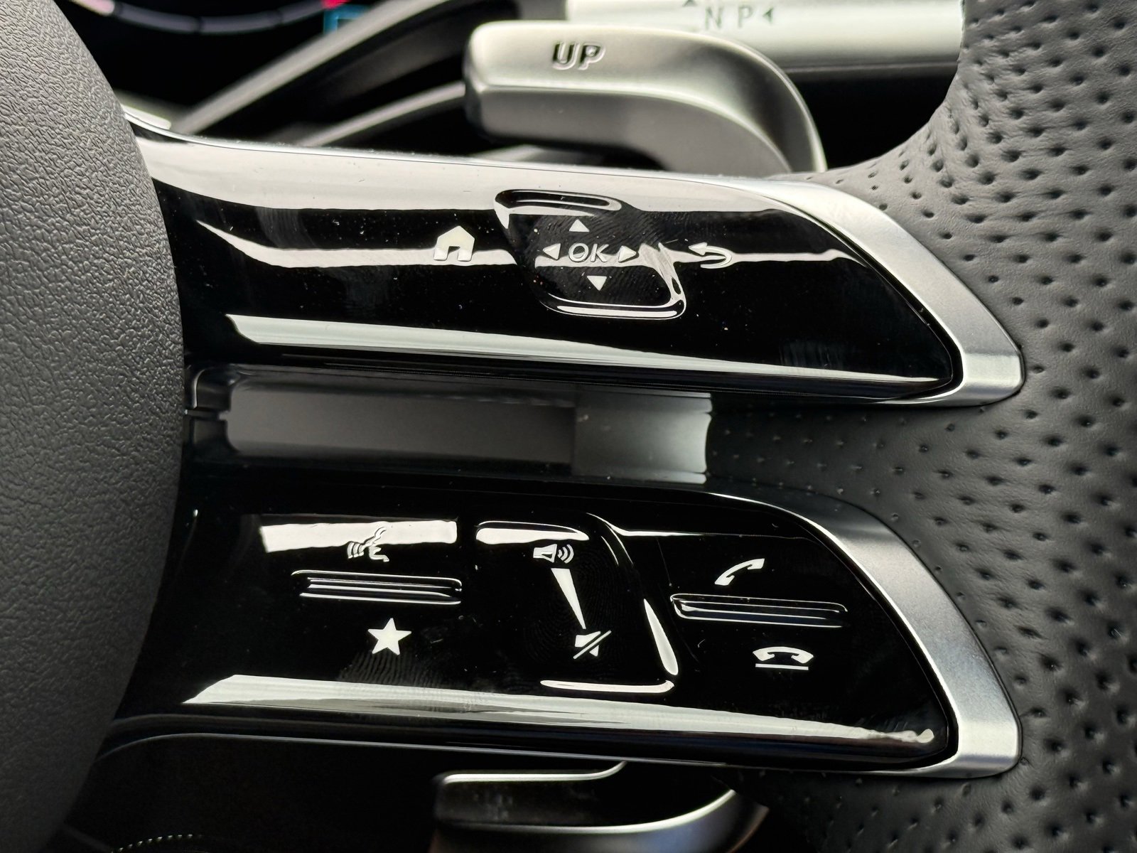 New 2026 Mercedes-Benz SL 63 AMG 4MATIC image 20